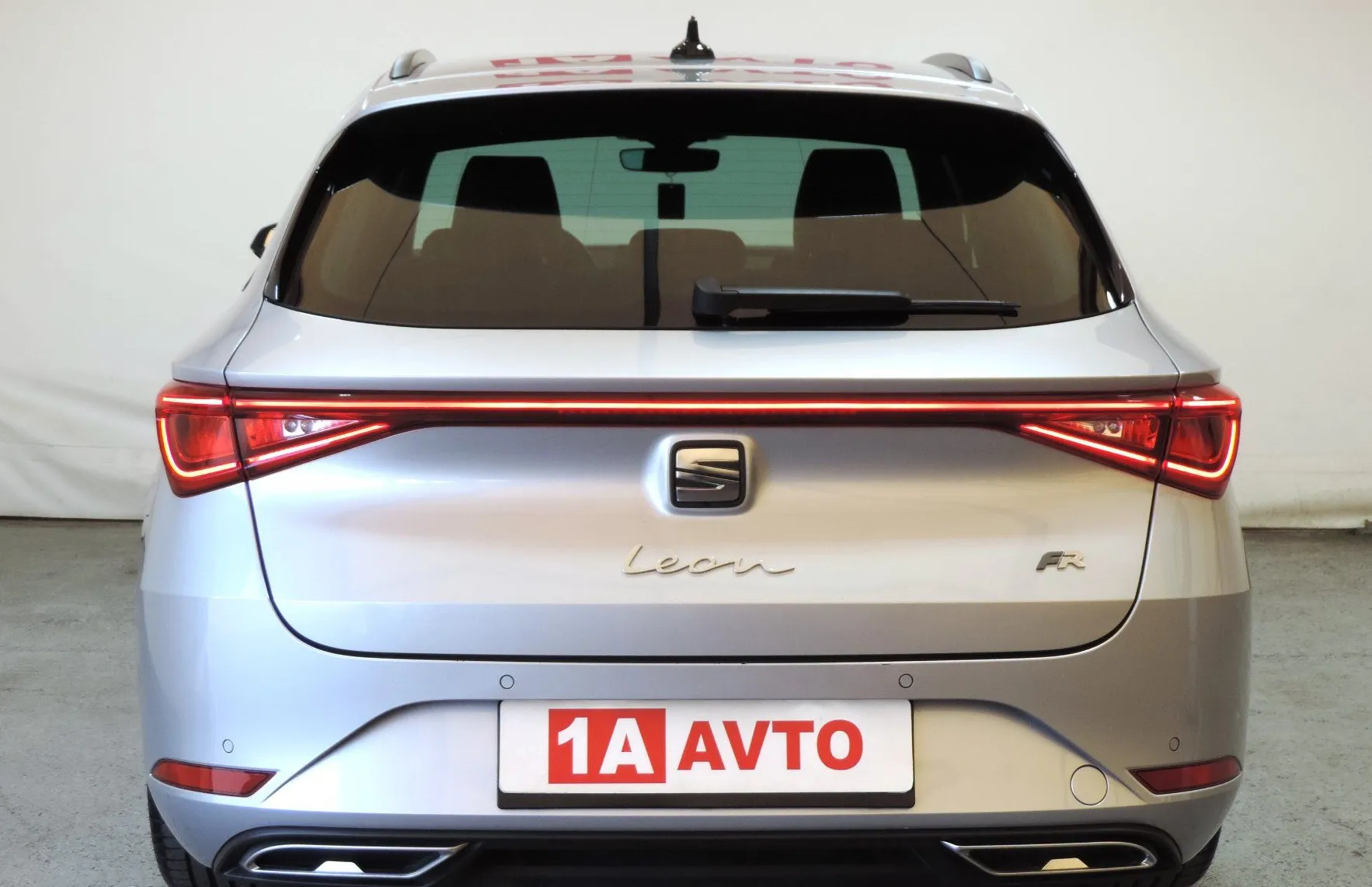 Zunanja slika - Seat Leon - ST 2.0 TDI FR DSG ACC-LED-MRTVI KOTI-MEMORY - 6