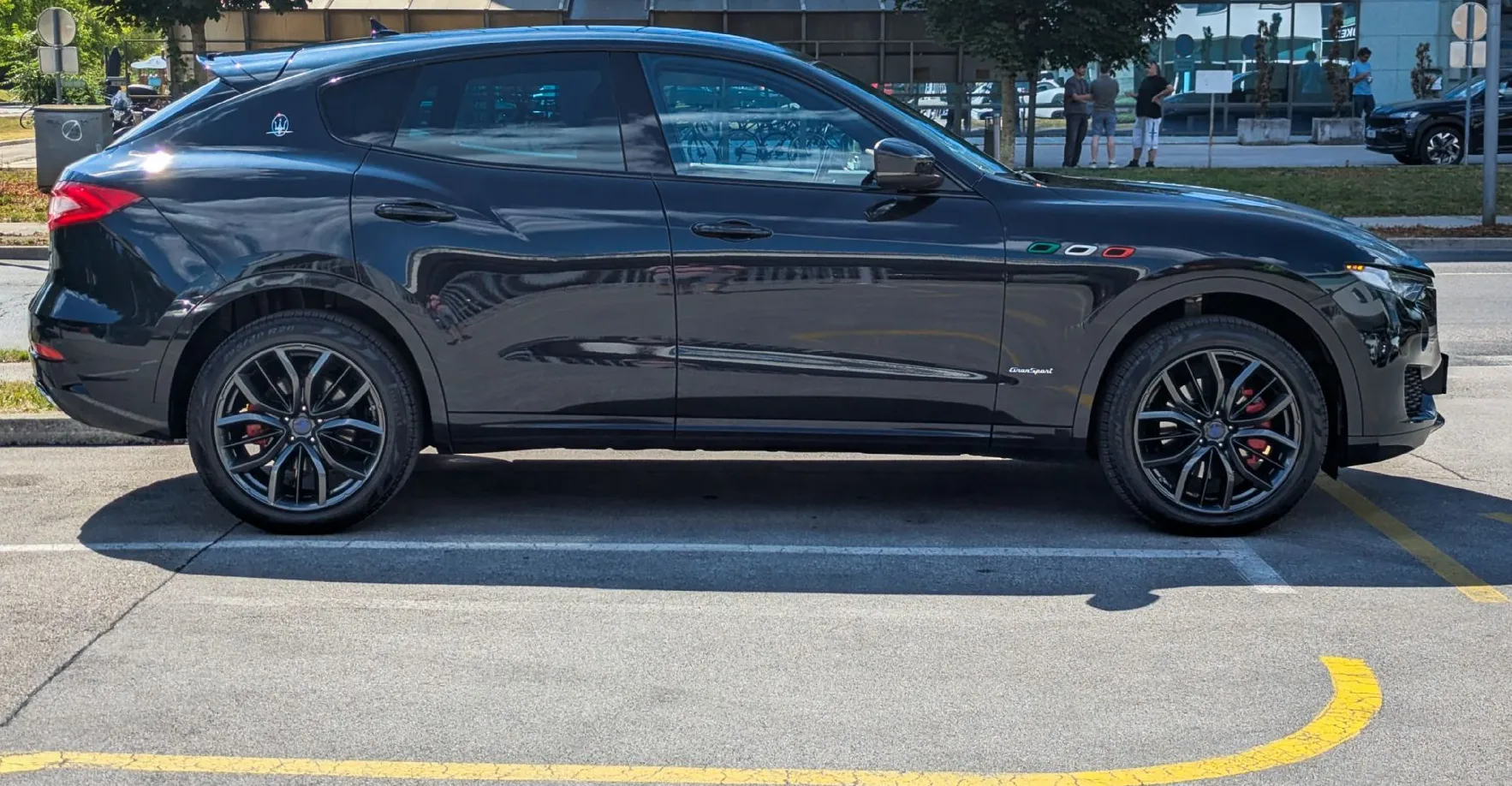 Zunanja slika - Maserati Levante - Diesel GRANSPORT SERVISNA KNJIGA POTRJENA - 4