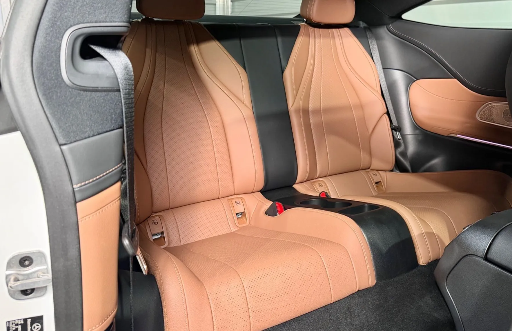 Zunanja slika - Mercedes-Benz CLE - -Razred 220d AMG - PANO- BURM.- AKTIVNI TEMP. - KAMERA... - 13