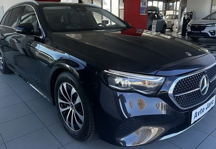 Zunanja slika - Mercedes-Benz E-Razred - E 220 d T-DIGITAL LIGHT-MEMORY-360 KAMERA - 1