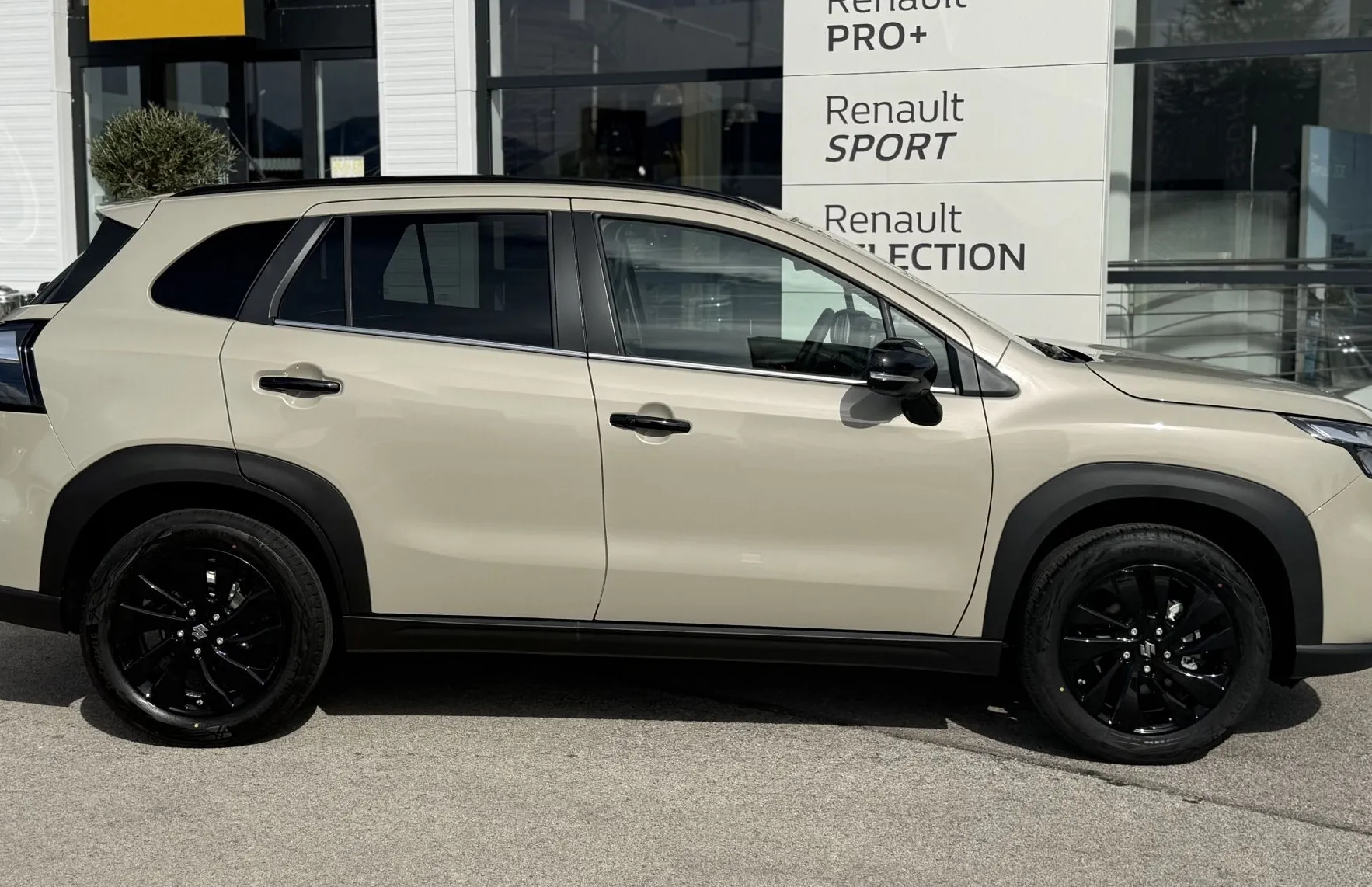 Zunanja slika - Suzuki S-Cross - 1.4 Boosterjet AllGrip Hibrid SPECIAL EDITION - 4