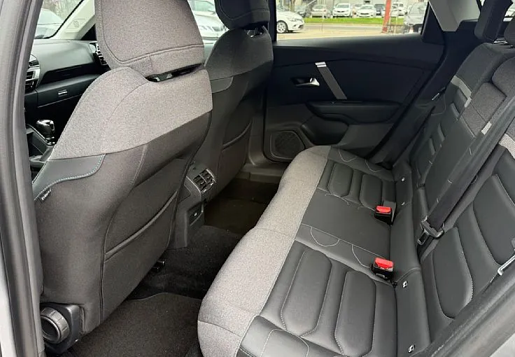 Zunanja slika - Citroën C4 - 1.2 PureTech 130 Shine - LED - HUD - MRTVI KOT - - 8
