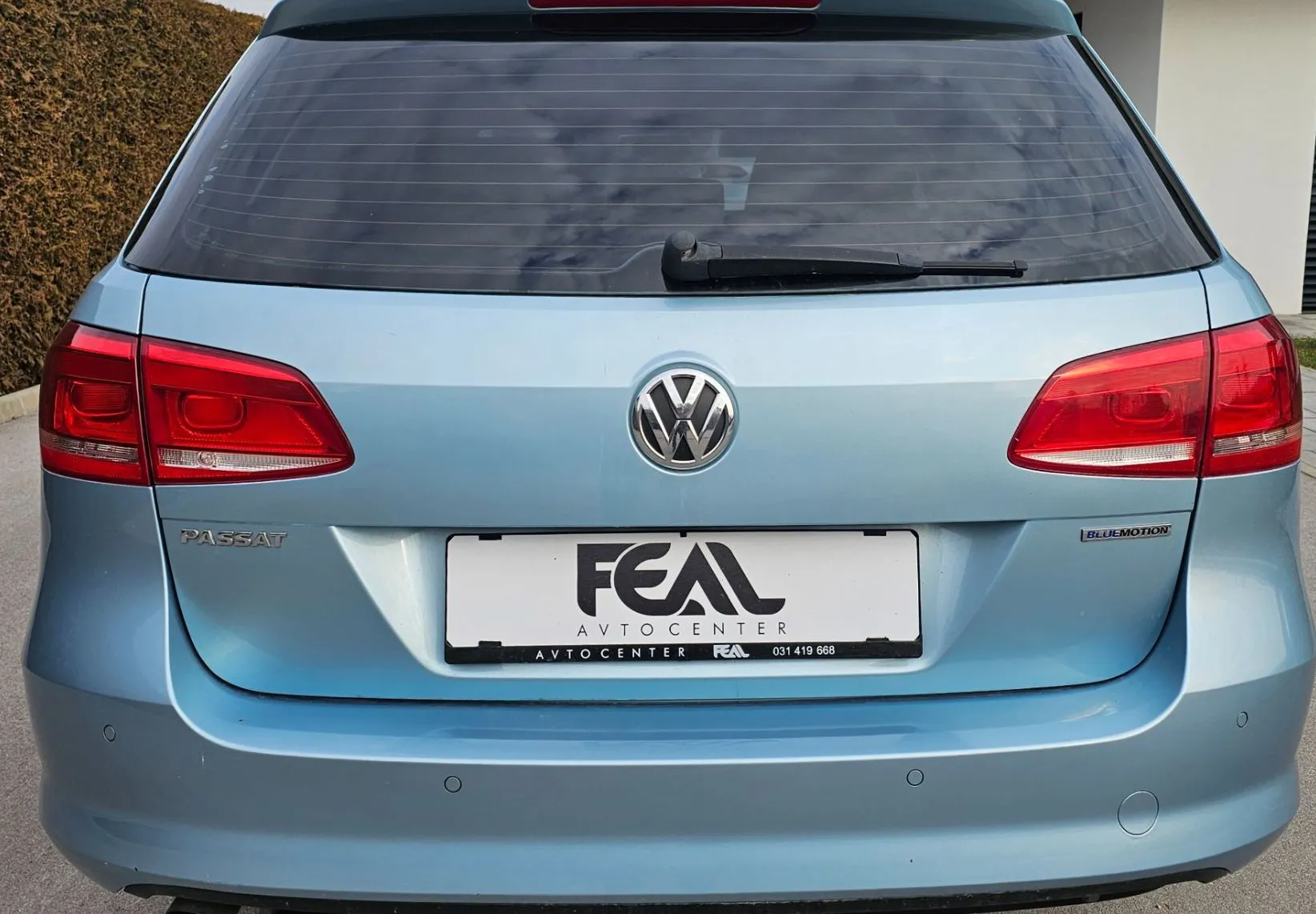 Zunanja slika - VW Passat - Variant 1.6 TDI-ODLIČEN-SERVISNA  KNJIGA-TEMPOMAT... - 7