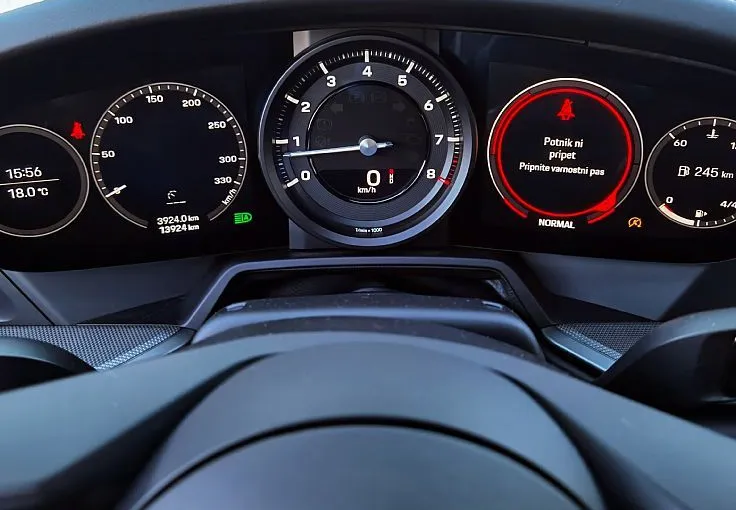 Zunanja slika - Porsche 911 - 3.0 Carrera 4 PDK MATRIX•ACC•HLAJ-SED•BOSE•KAMERA• - 8