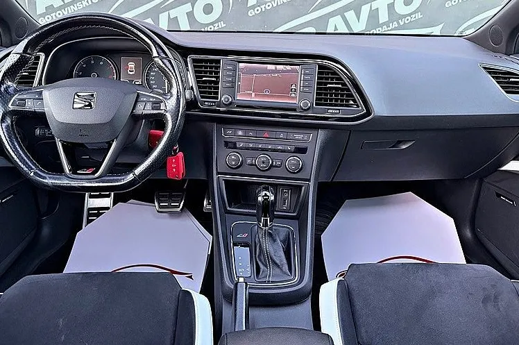 Zunanja slika - Seat Leon - 2.0 TSI Cupra 206  280  DSG+F1+ALU19+PANO+MATRIX - 9