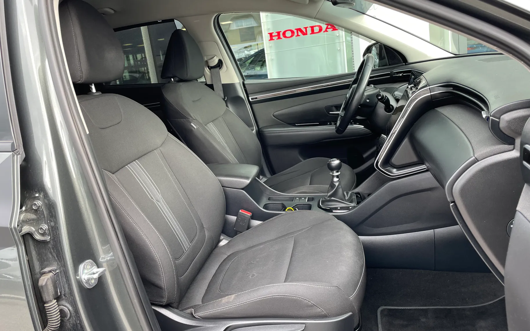 Zunanja slika - Hyundai Tucson - 1.6-CRDi-STYLE-LED-NAVI-SLO-WRAP-TOP - 12