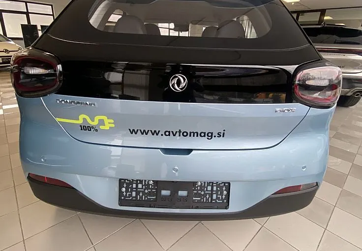 Zunanja slika - Dongfeng Box - 42.3kwh -7.200 € SUBVENCIJA - 4
