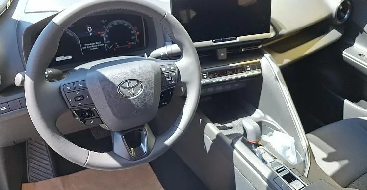 Zunanja slika - Toyota C-HR - C HR 1.8 HEV 5D E-CVT C-OOL BITONE - 13
