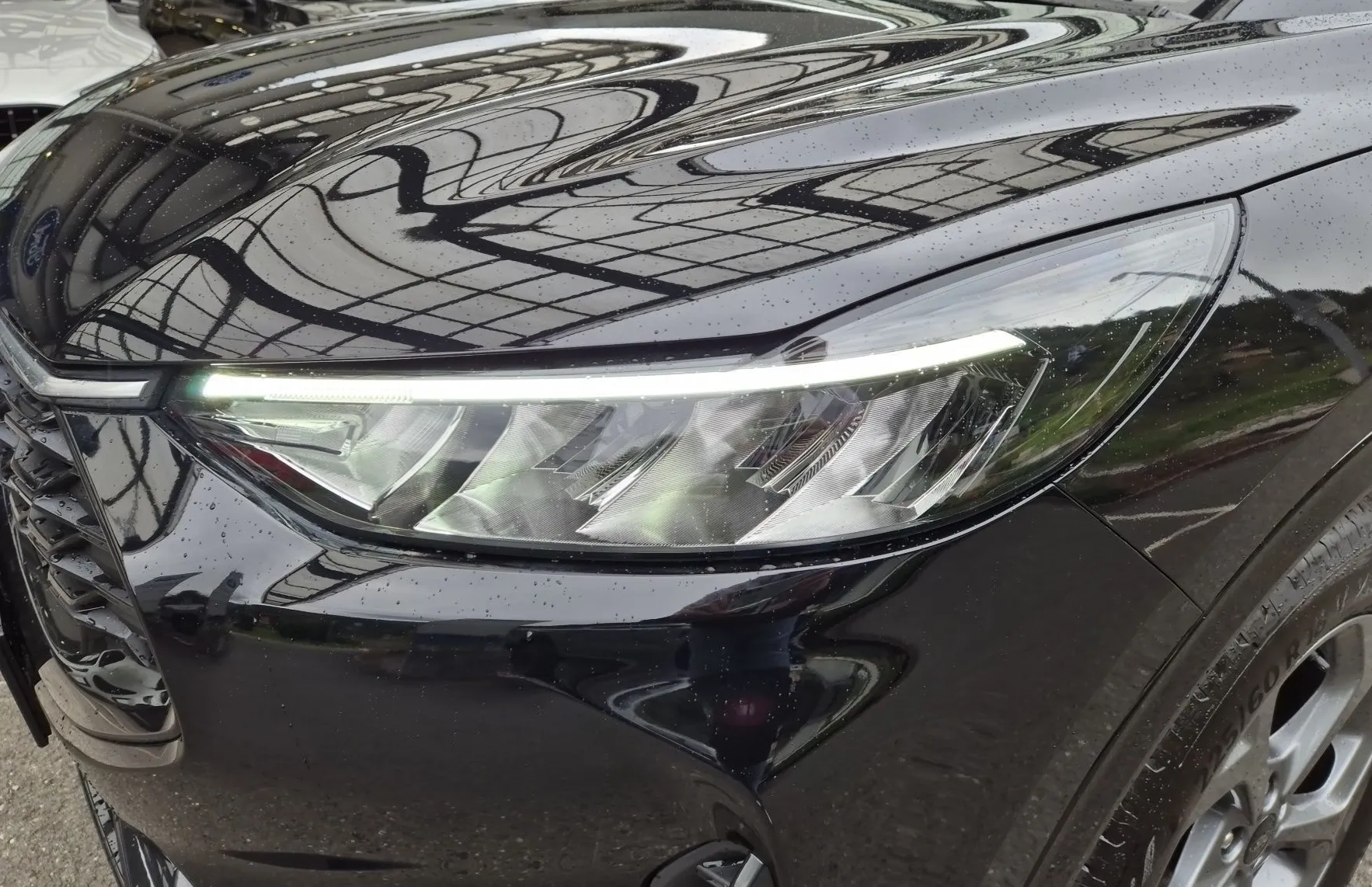 Zunanja slika - Ford Kuga - ST-Line 2.5 Duratec Hybrid 183PS AWD-NA ZALOGI - 6