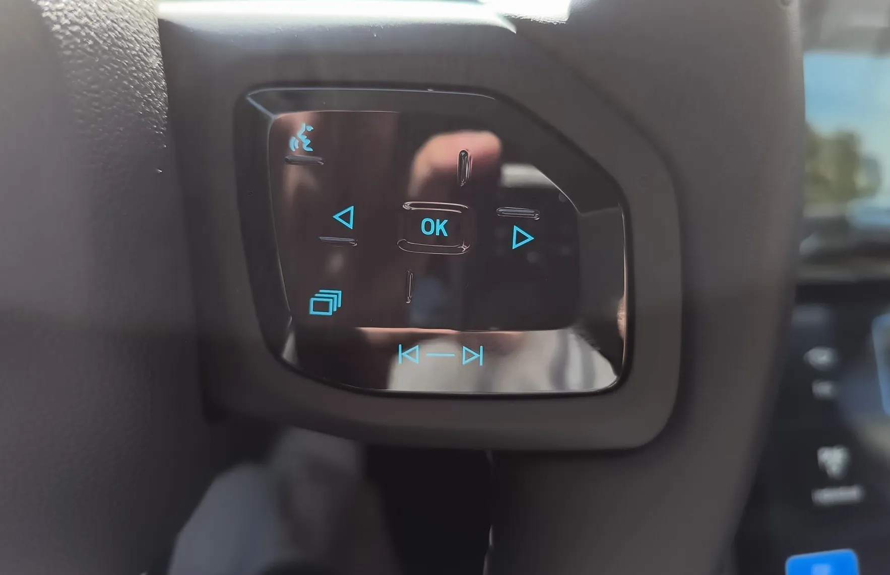 Zunanja slika - Ford Explorer - EV STYLE 52 kWh 170PS - 16