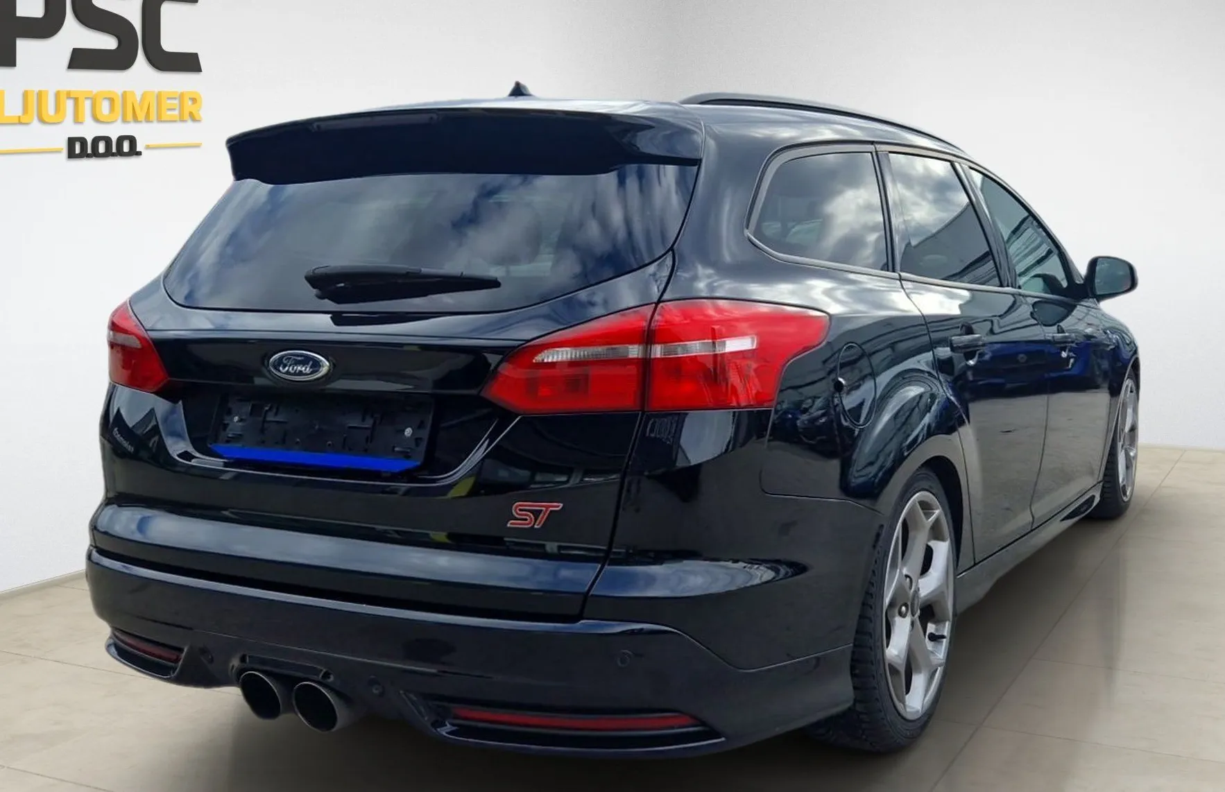 Zunanja slika - Ford Focus - Karavan ST 2.0 - 7