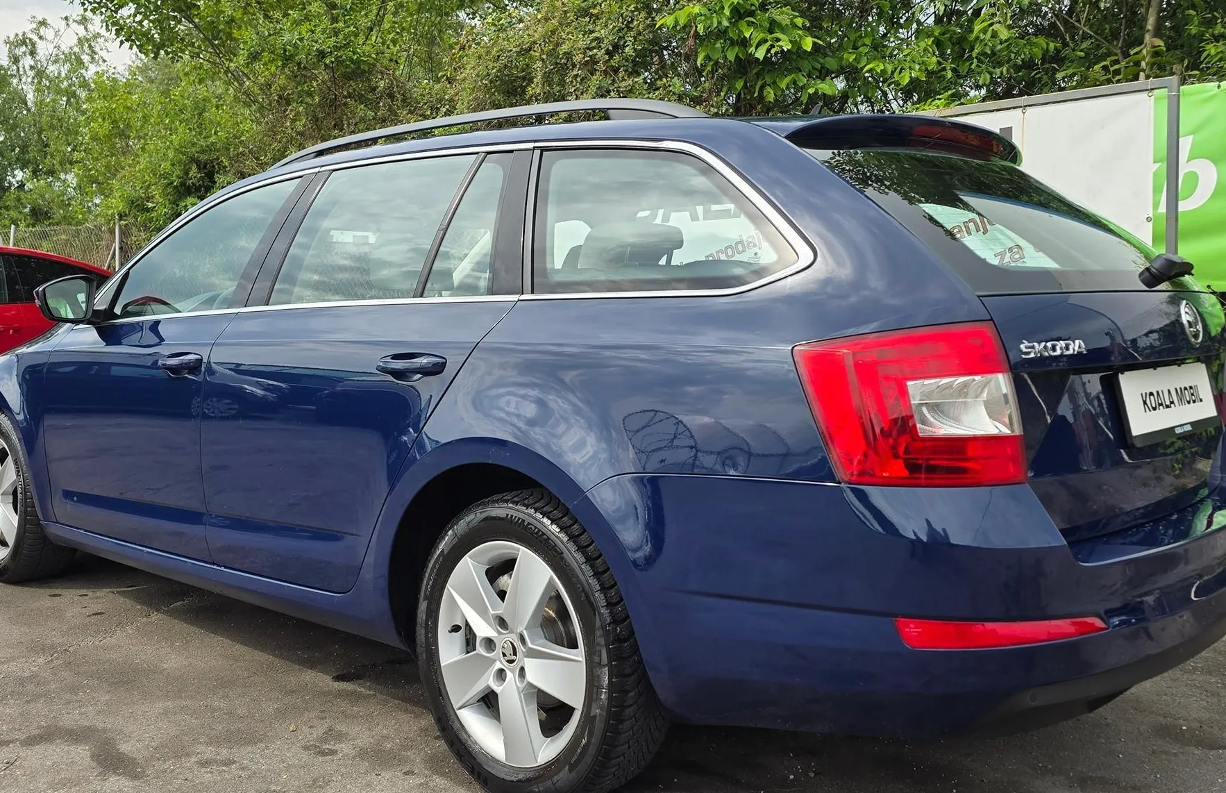 Zunanja slika - Škoda Octavia - COMBI 1.6 TDI STYLE DSG ALU PLATIŠČA-1.LASTNIK-SLO - 6