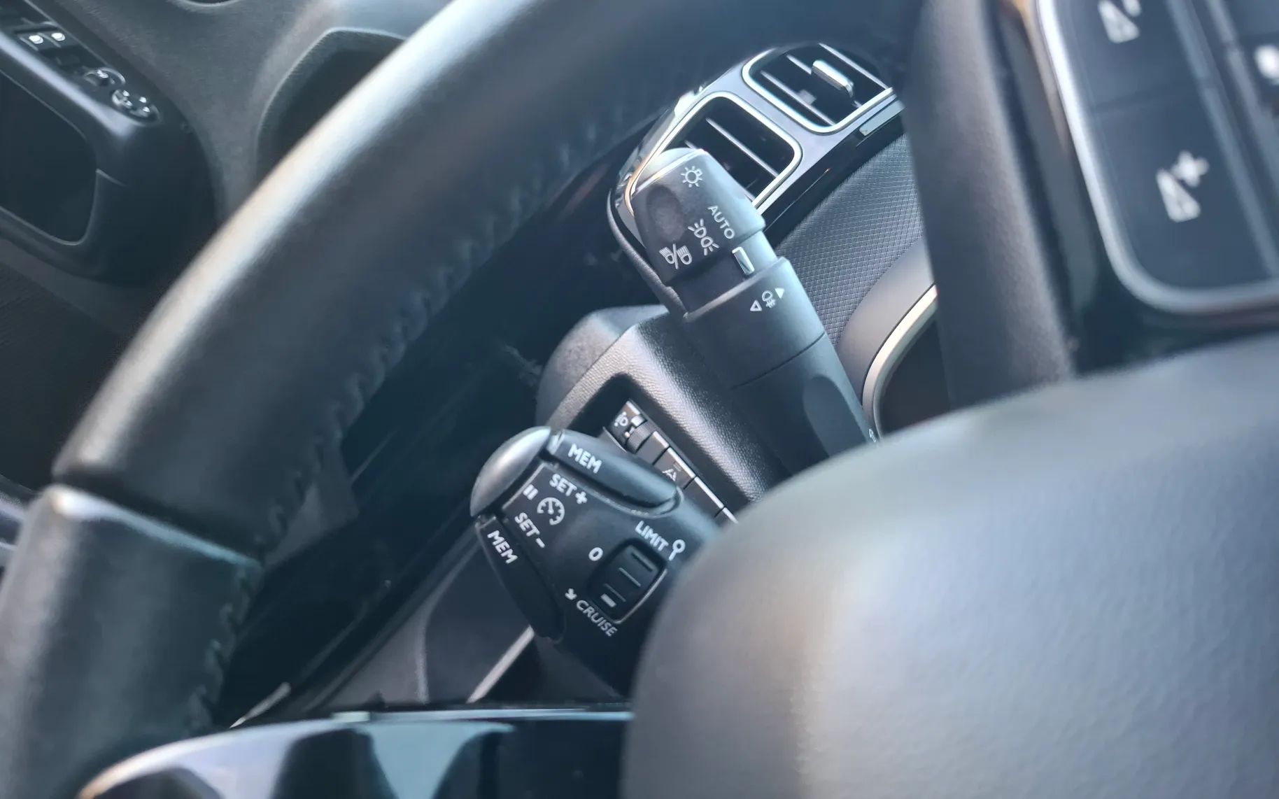 Zunanja slika - Citroën C5 - Aircross 1.2 PureTech 130 Plus - ZNANA SERVISNA ZGODOVINA - 16