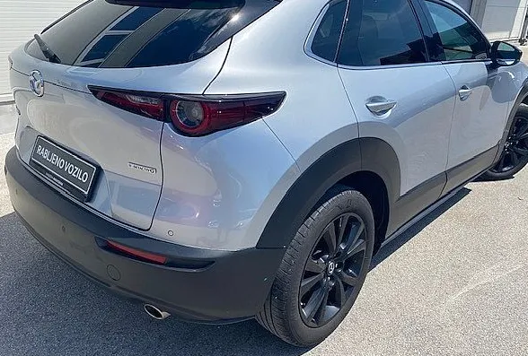 Zunanja slika - Mazda CX-30 - G122 Homura - 2