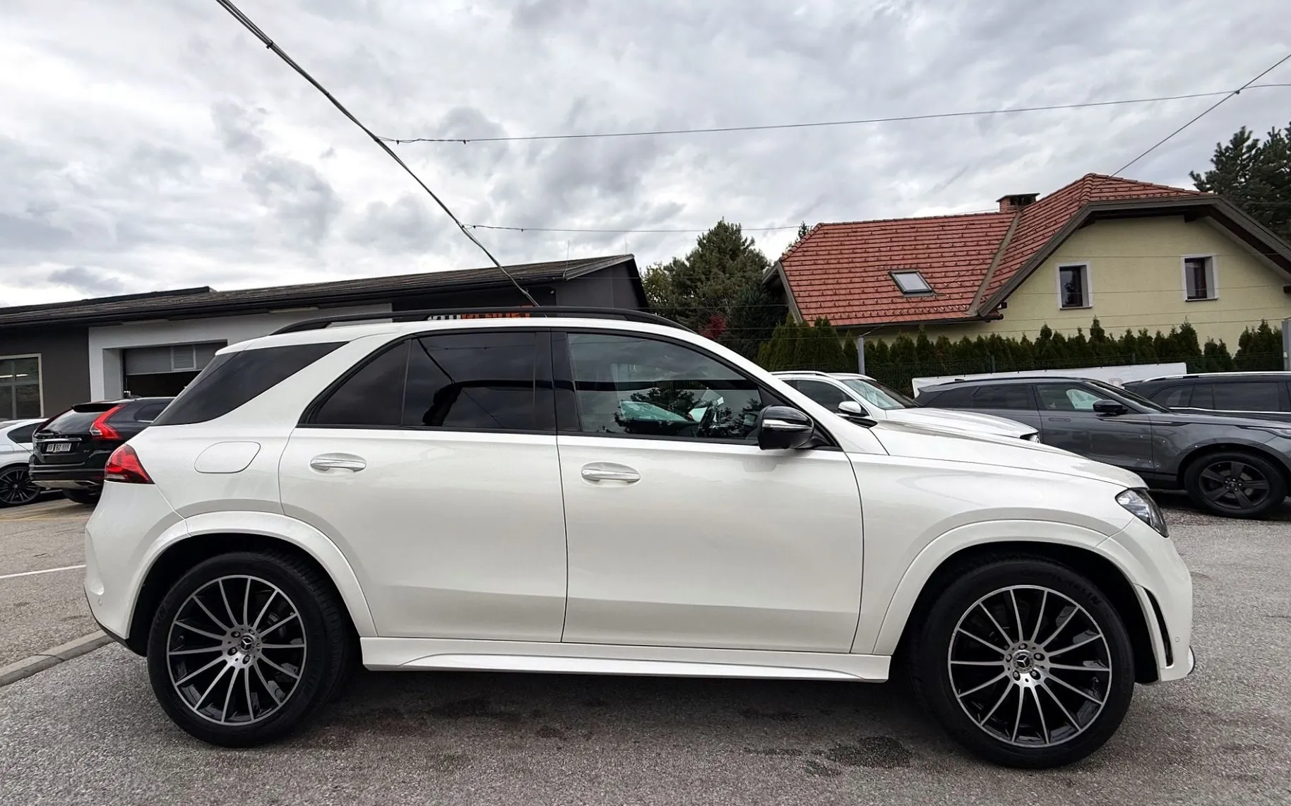 Zunanja slika - Mercedes-Benz GLE-Razred - GLE 350 d 4MATIC AMG LiNE AIRMATIC LED ACC 360K 21 - 5