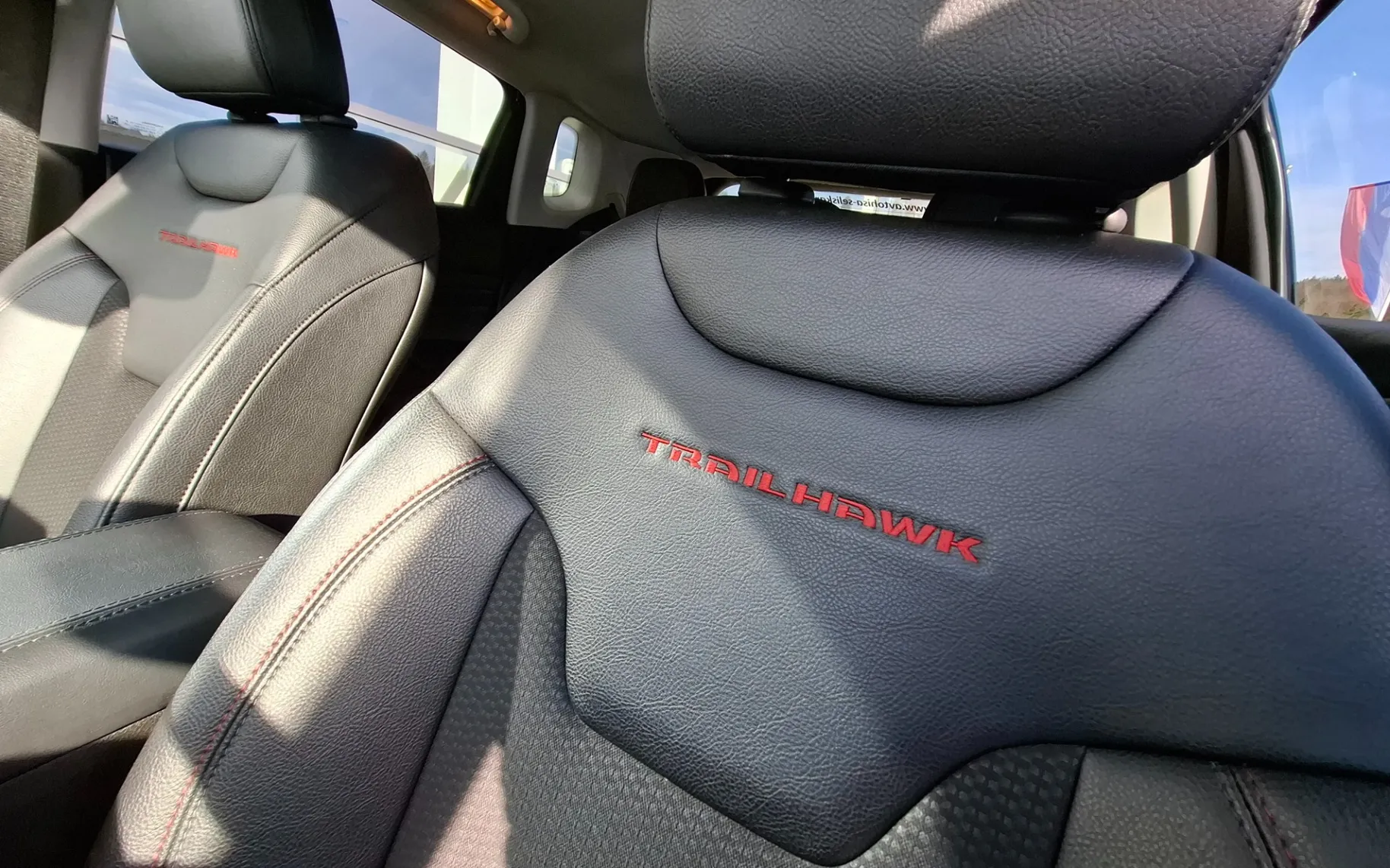 Zunanja slika - Jeep Compass - 1.3 GSE PHEV 4xe 240 Trailhawk - ODLIČNO OHRANJEN - 12