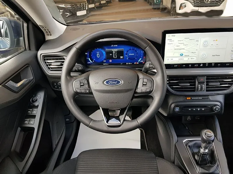 Zunanja slika - Ford Focus - Karavan 1.0 EcoBoost 125 mHEV Titanium X - 12