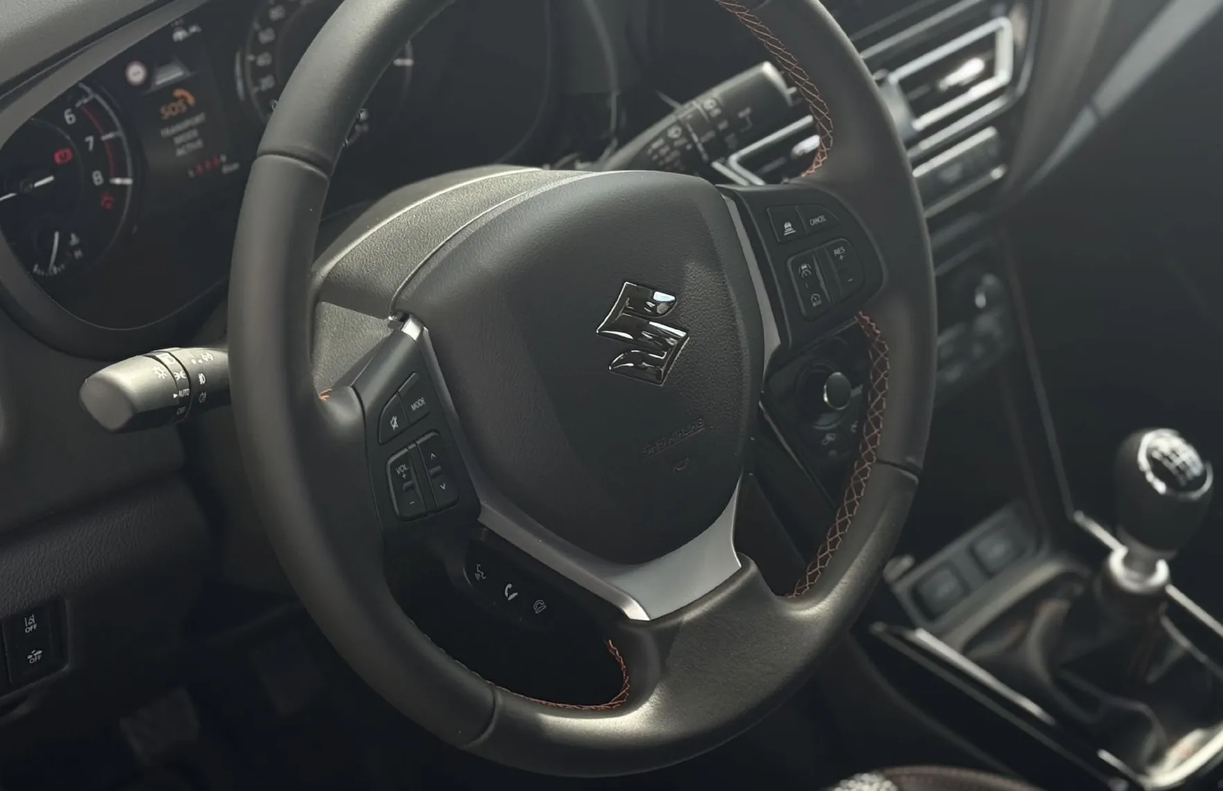 Zunanja slika - Suzuki S-Cross - 1.4 Boosterjet AllGrip Hibrid SPECIAL EDITION - 8