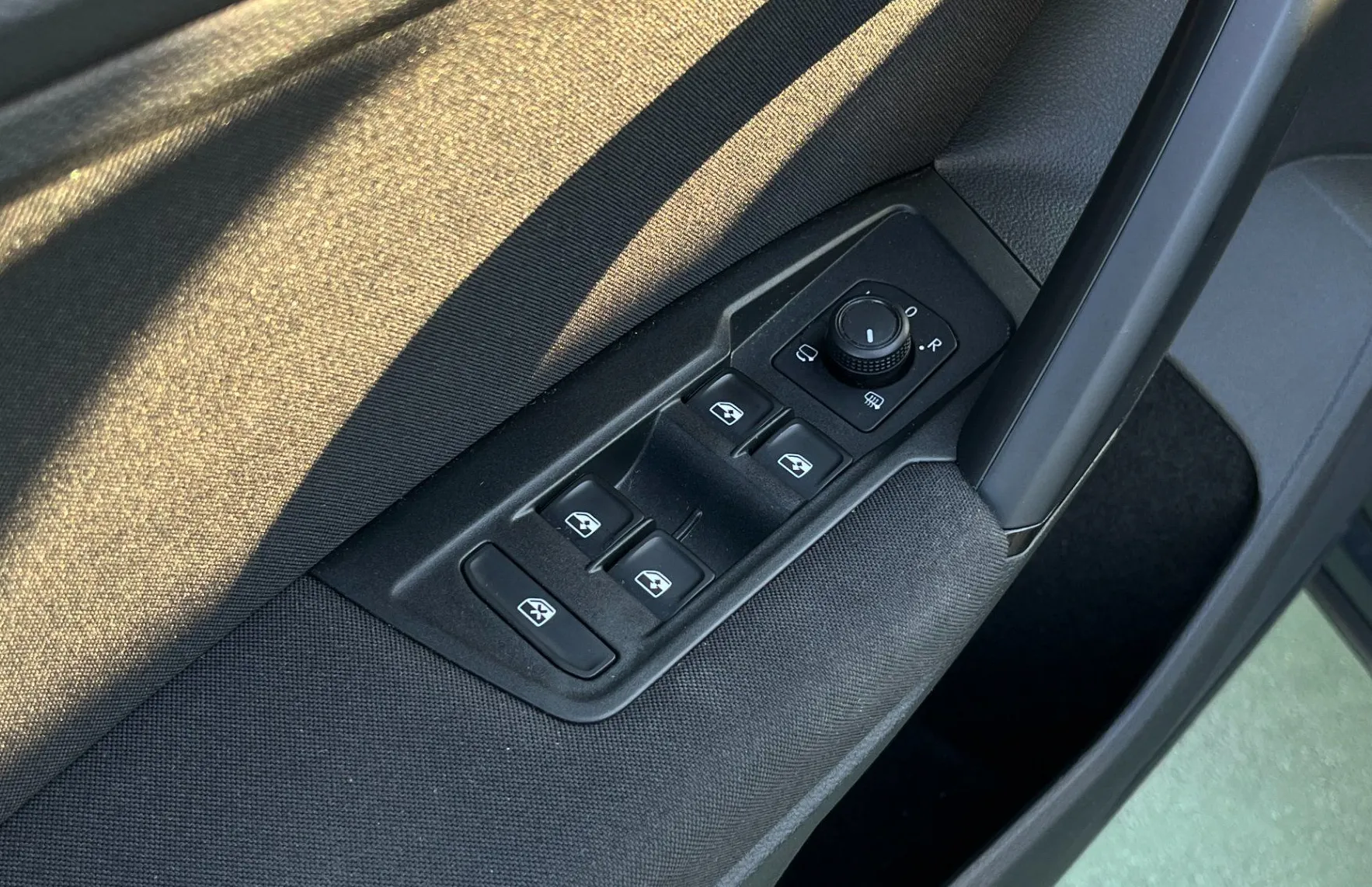 Zunanja slika - Volkswagen Tiguan - 2.0 TDI BMT Life - 13