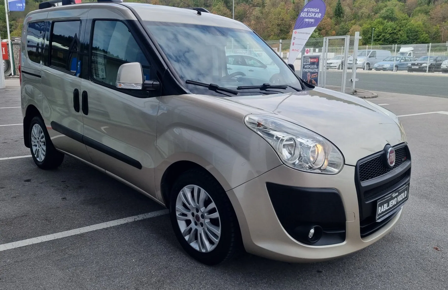 Zunanja slika - Fiat Doblo - 1.6 JTD - SLOVENSKI + POTRJENA KNJIGA + KLJUKA - 3