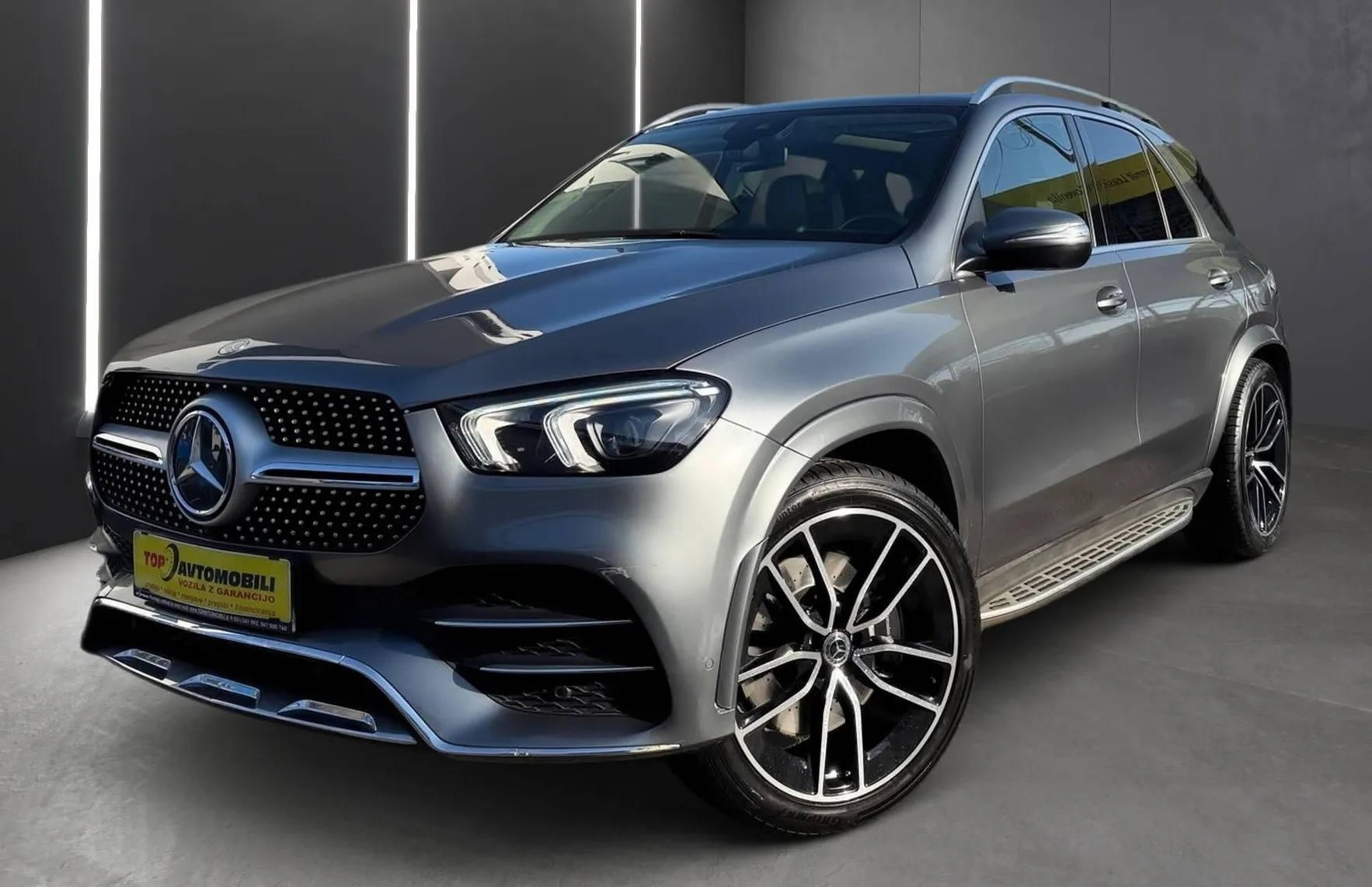 Zunanja slika - Mercedes-Benz GLE-Razred - 350de AMG LINE 4MATIC PANO RADAR LED ZRAČNO 360K - 1
