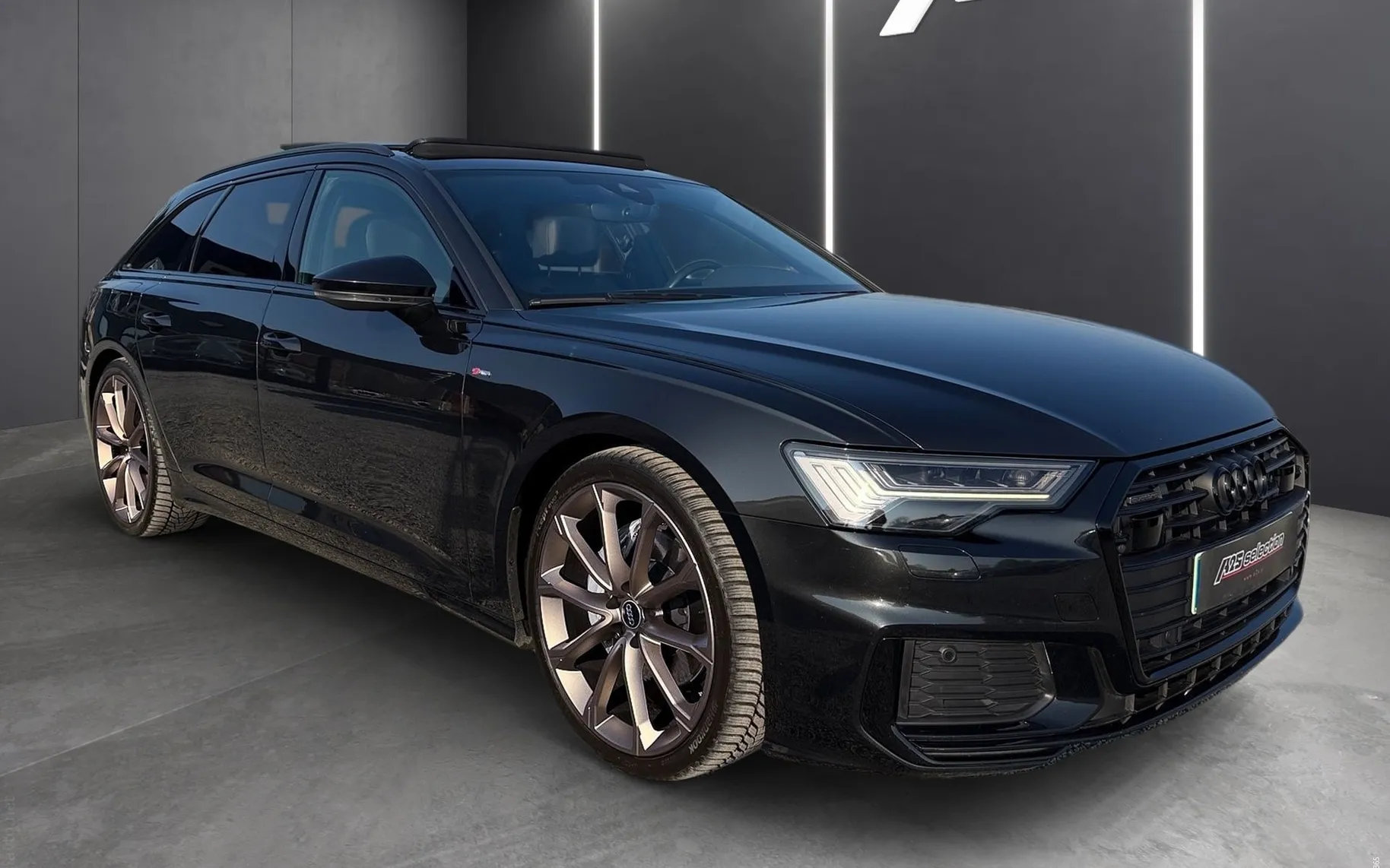 Zunanja slika - Audi A6 Avant - 45 TDI Quattro- S Line-Panorama-21 COL-HD Matrix.. - 2