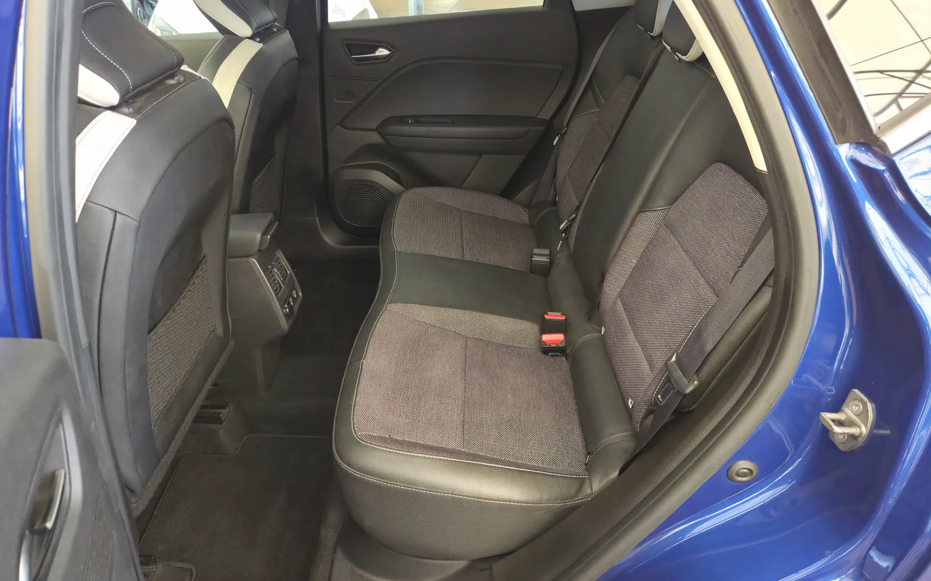 Zunanja slika - Renault Captur - Techno TCe 90 - 13