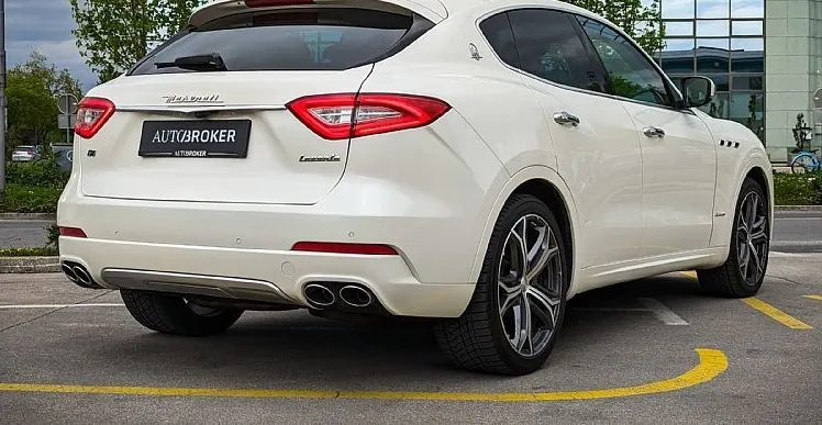 Zunanja slika - Maserati Levante - V6 21 ACC 360 PANO BOWERS WILKINS SURROUND - 5
