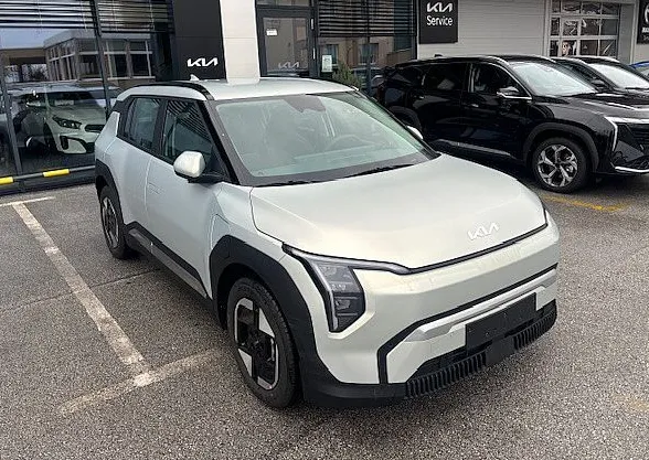 Zunanja slika - KIA EV3 - KIA  STAR  58.3 kWh  - 204 KM - 1