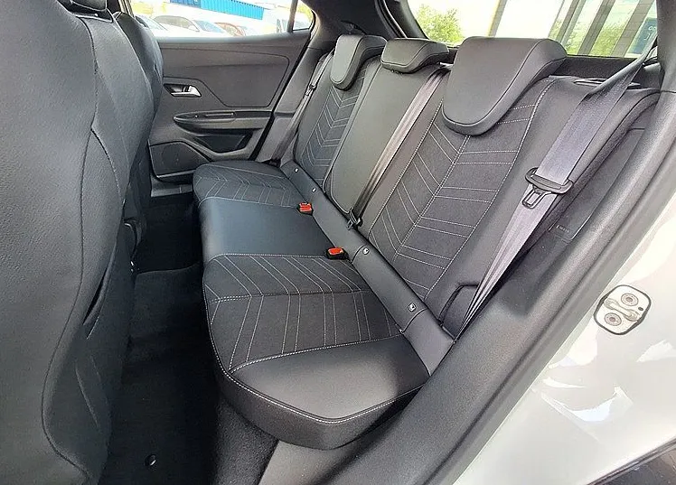 Zunanja slika - Opel Mokka - 1.2 TURBO 96KW GS AUTO - 9