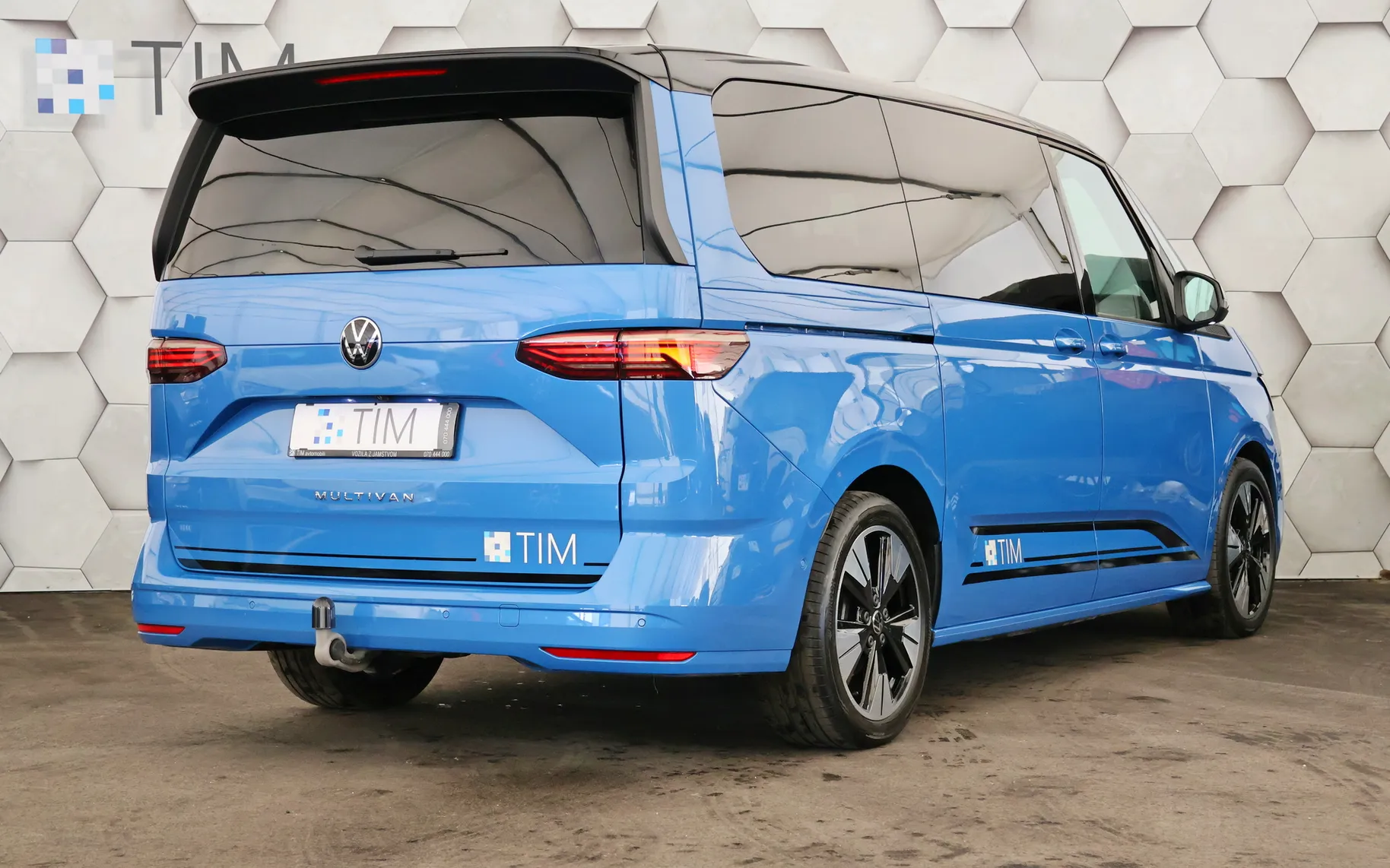 Zunanja slika - Volkswagen Multivan - T7 L2 2.0 TDI DSG Edition 150KM - 3