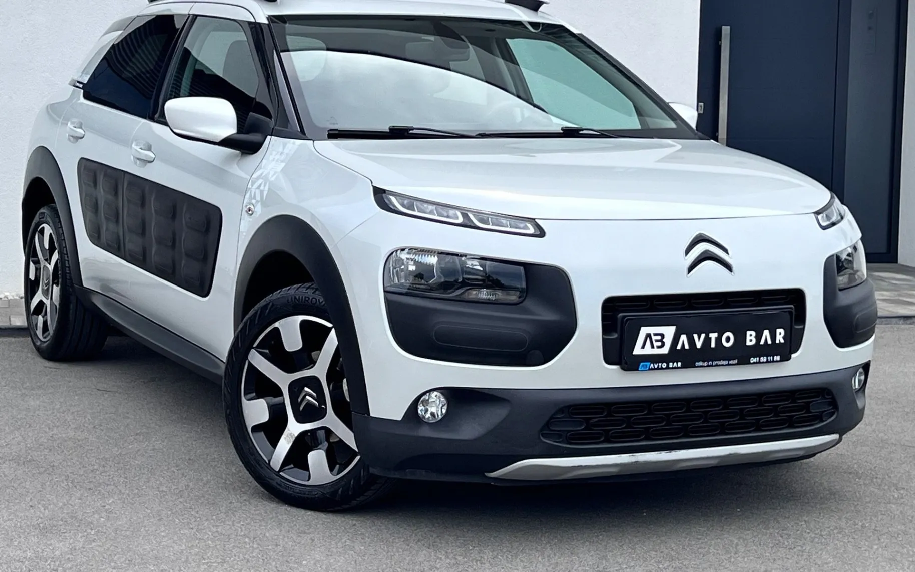 Zunanja slika - Citroën C4 Cactus - 1.2 THP PureTech S S Rip Curl - 3