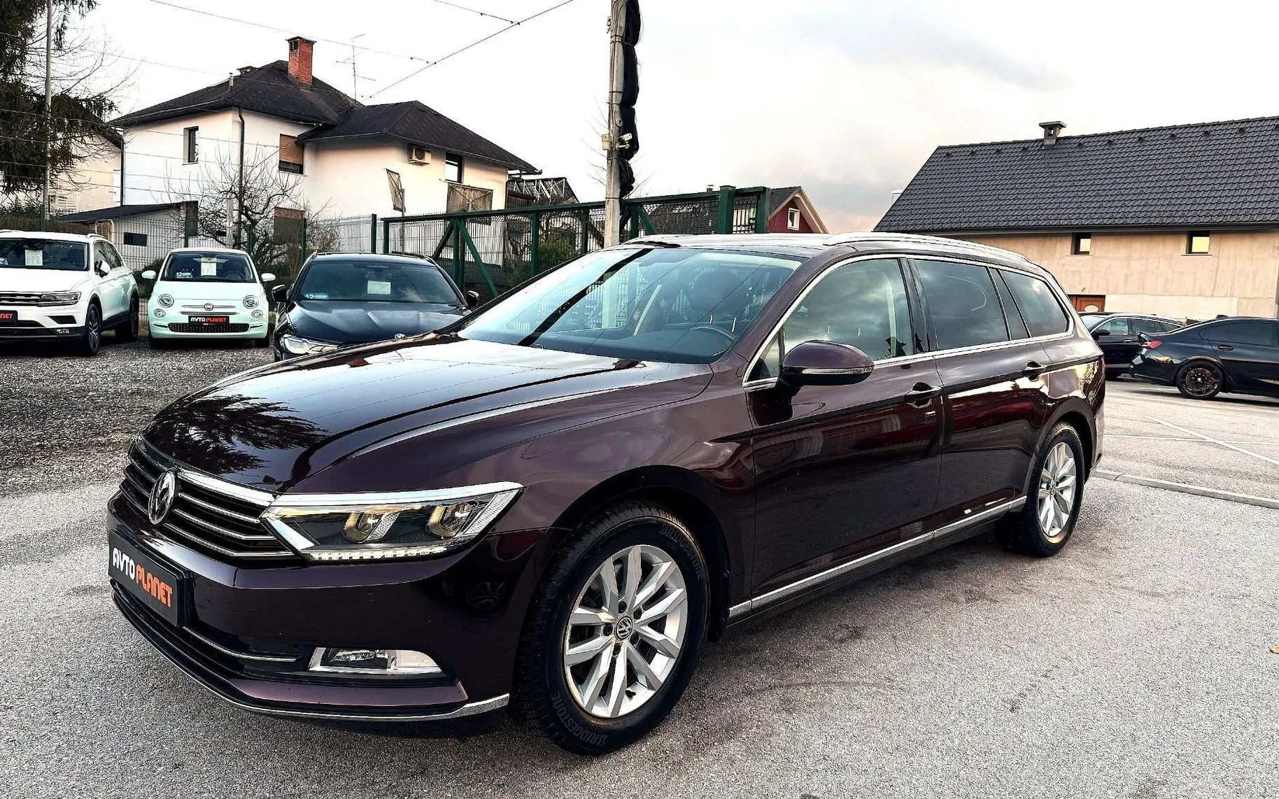 Zunanja slika - Volkswagen Passat - Variant 2.0 TDI BMT Highline LED NAVI USNJE KEYLESS ALU17 - 1