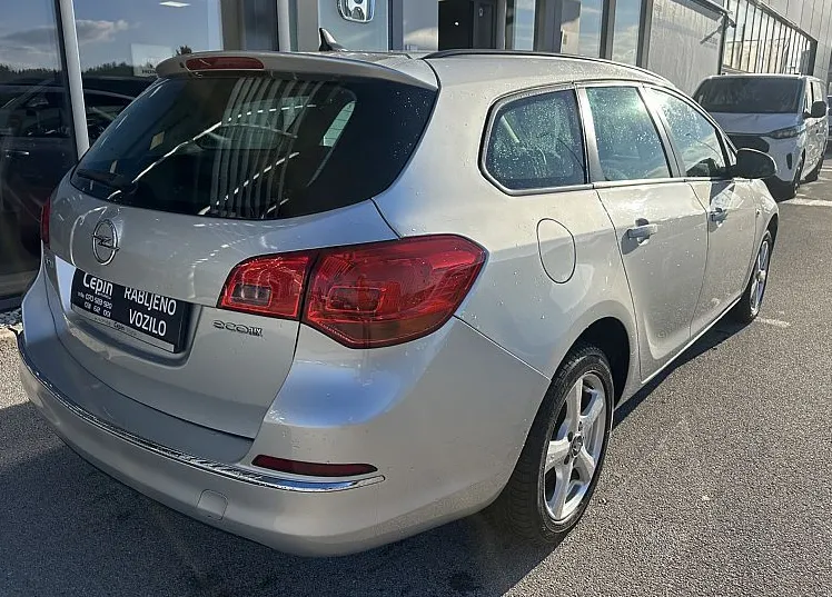 Zunanja slika - Opel Astra - 1.6 CDTI 81KW S S ENJOY ST - 5