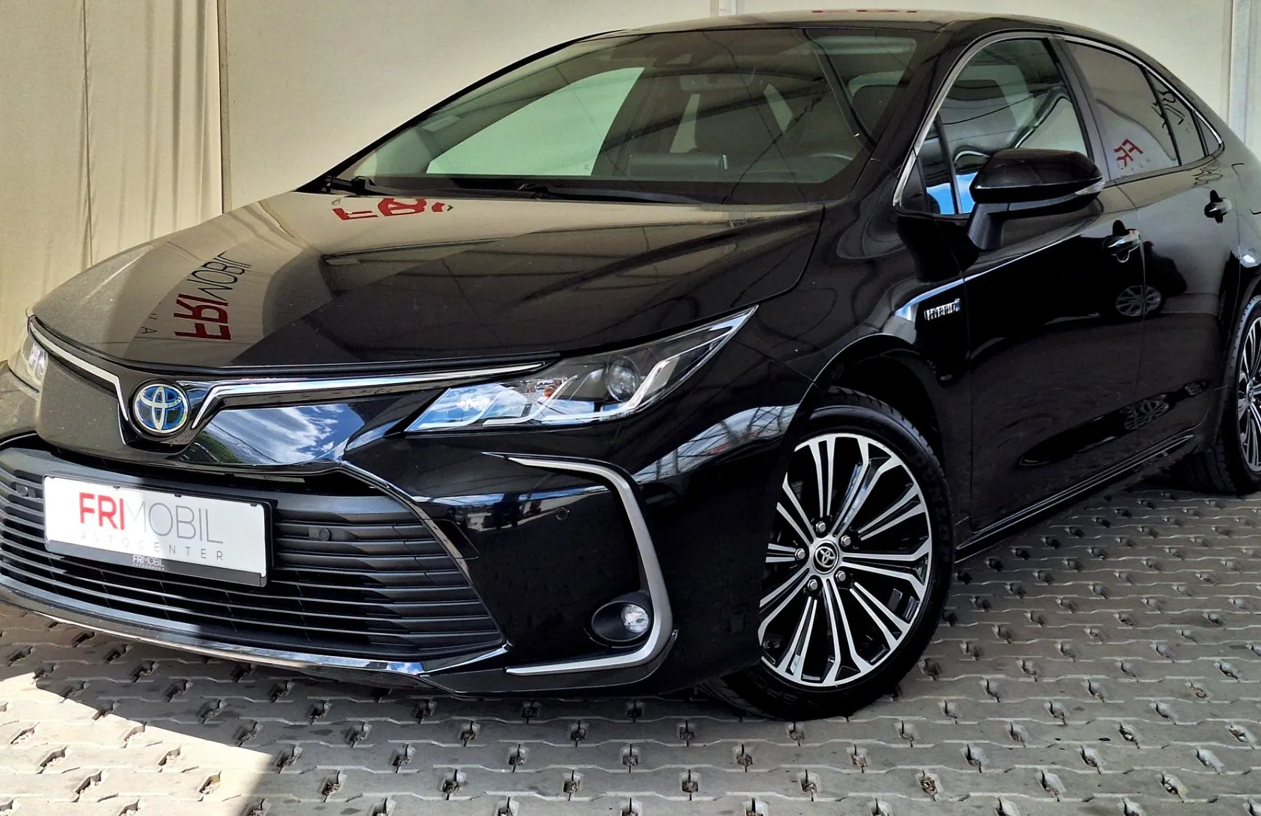 Zunanja slika - Toyota Corolla - Hybrid 1.8 VVT-i Sol Avt. - 1