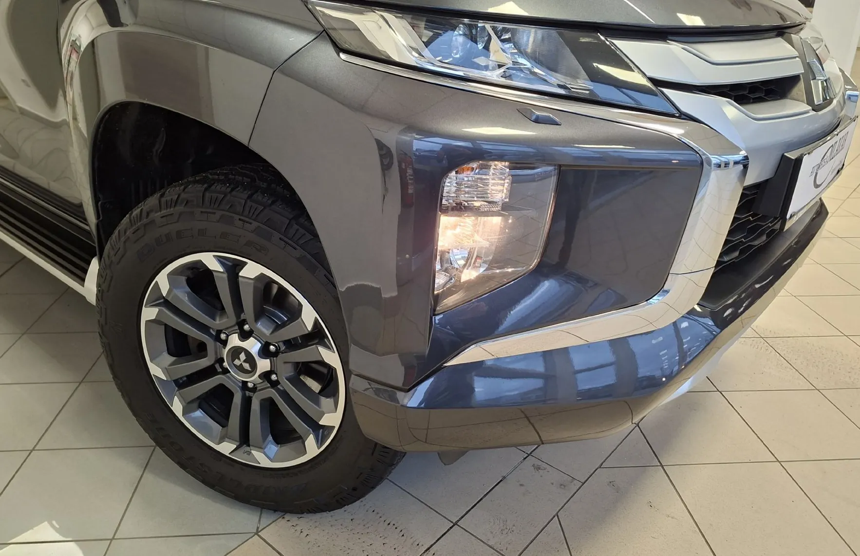 Zunanja slika - Mitsubishi L 200 - 2.3 4X4-1.LASTNIK-SLO-LED-NAVI-KAMERA-ODLIČEN- - 20