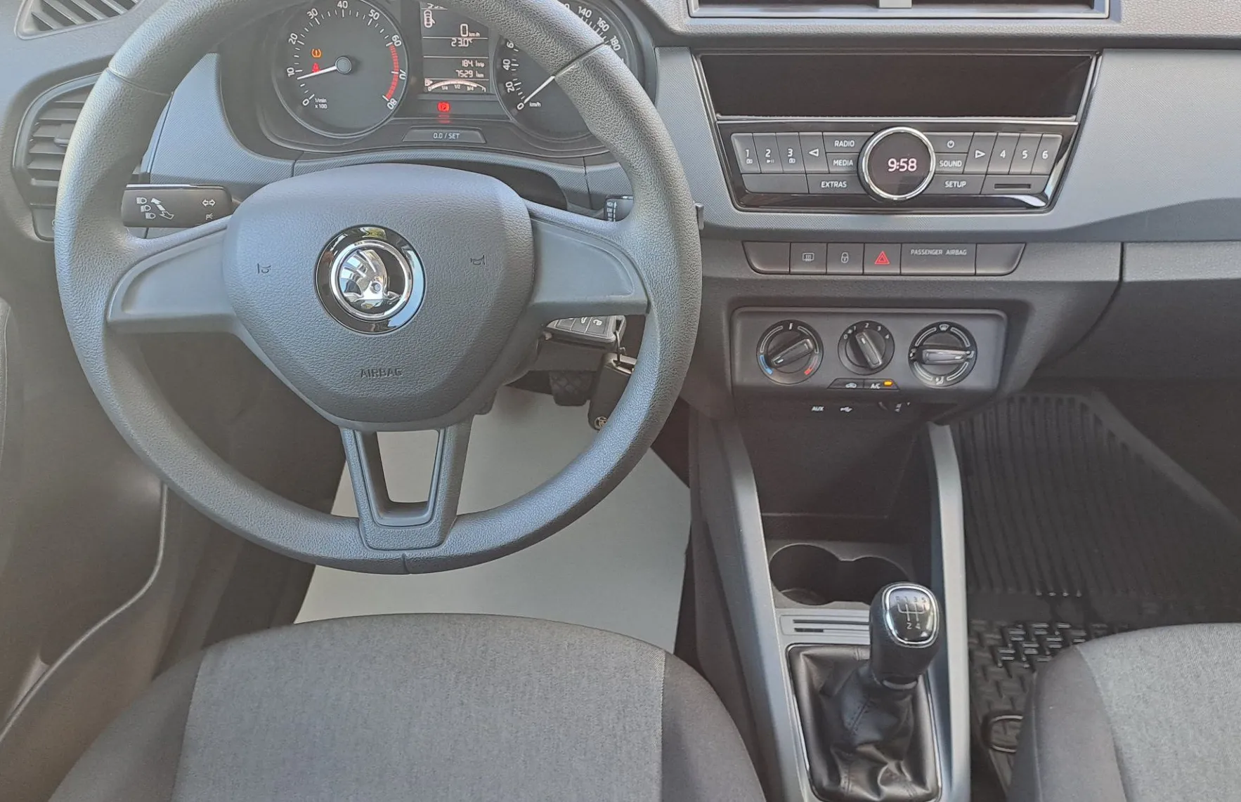 Zunanja slika - Škoda Fabia - 1.2 TSI Active - 7