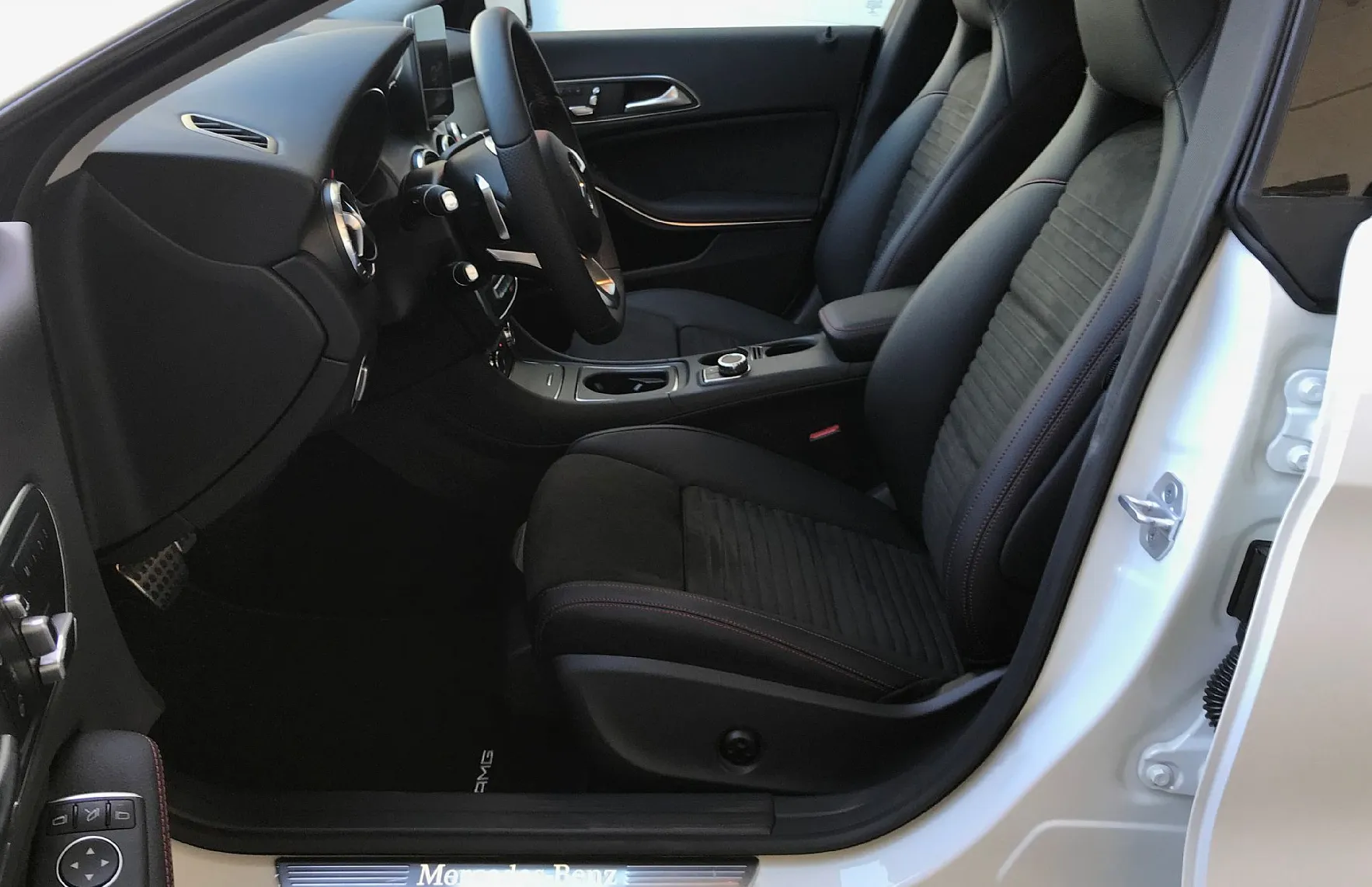 Zunanja slika - Mercedes-Benz CLA-Razred - CLA Shooting Brake 220 d 4M SB Avt. AMG NEPOZABNO DOŽIVETJE - 8
