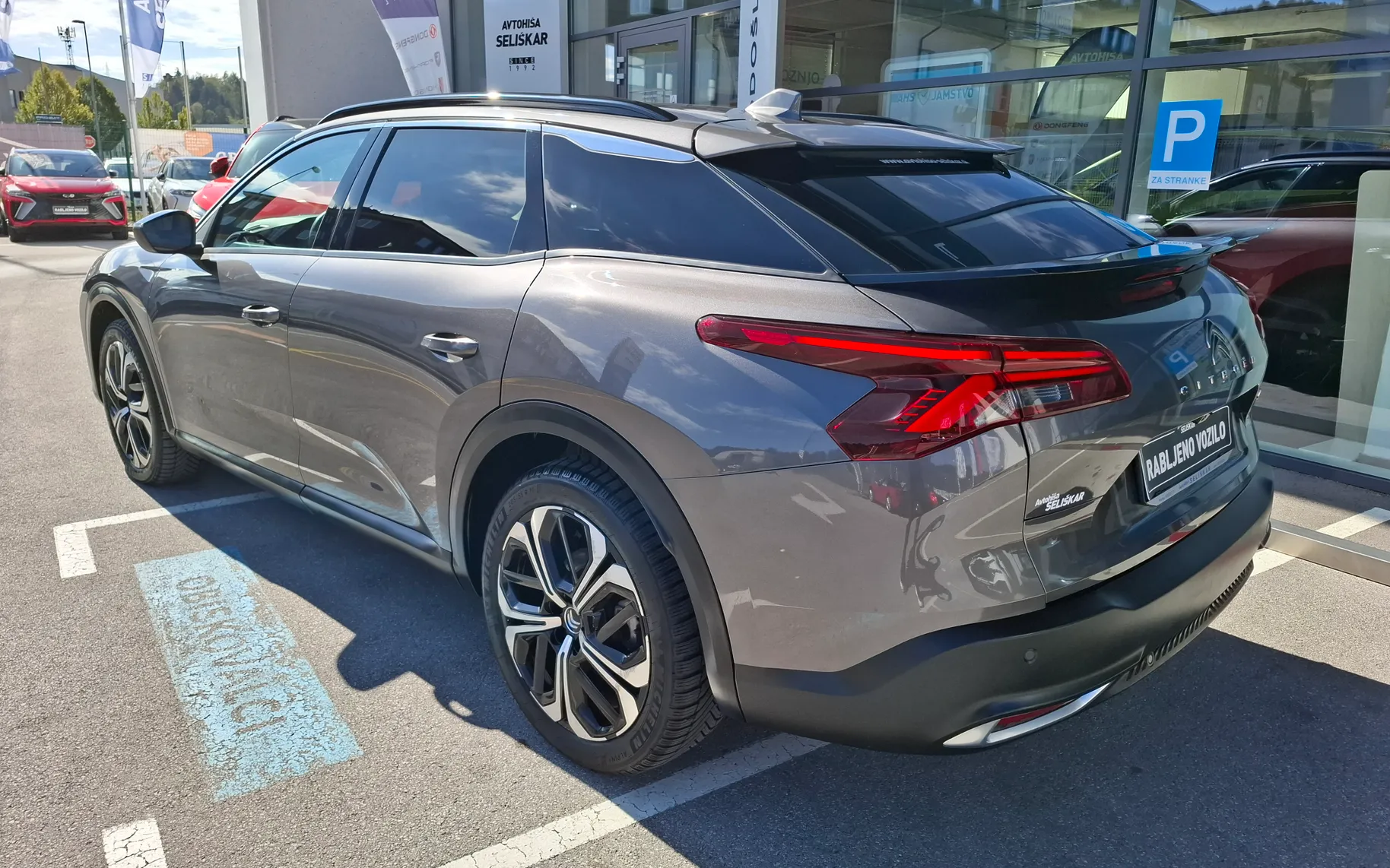 Zunanja slika - Citroën C5X - C5 X 1.2 PURETECH SHINE - ODLIČEN - POTRJENA SERVISNA - 6