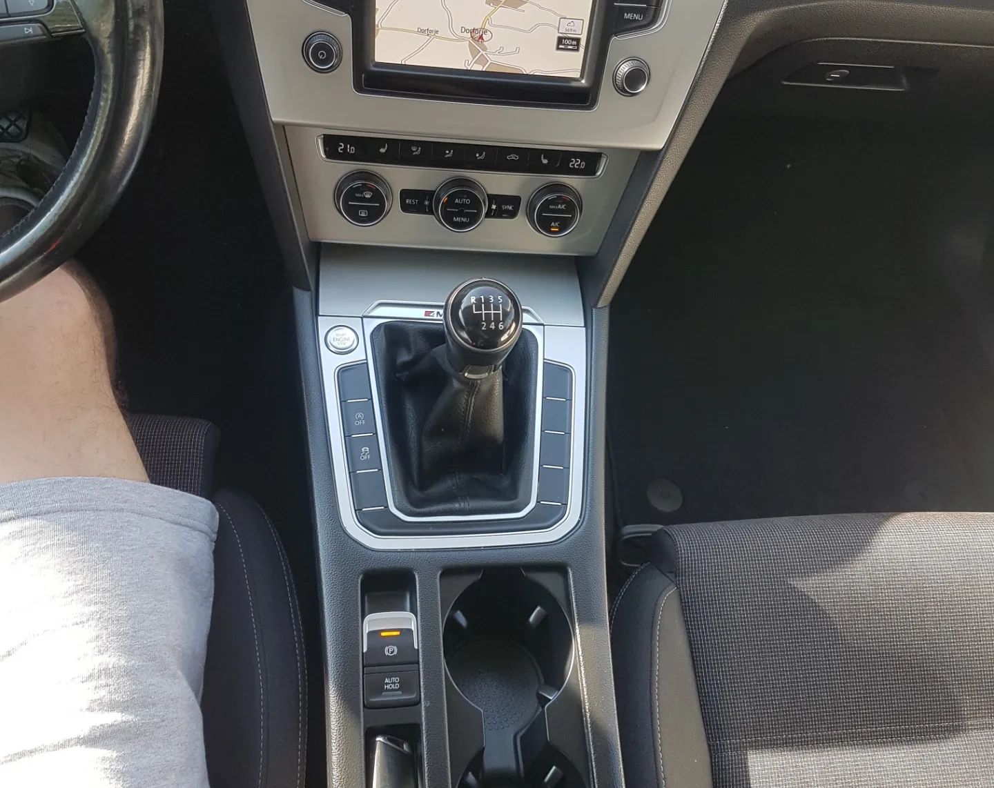 Zunanja slika - VW Passat - 4motion 2,0 TDI BMT Comfortline - 15