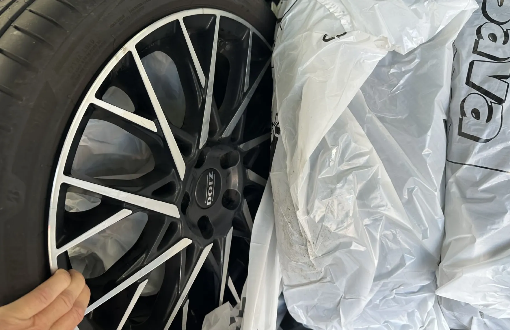 Zunanja slika - VW Golf - 1.5 TSI 96 KW.NEMŠKI+4 ALU.KAMERA.NAVI.111.000 KM - 9