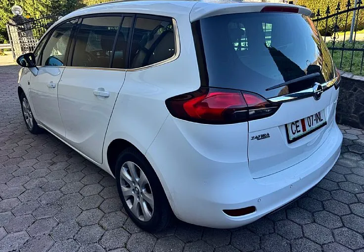 Zunanja slika - Opel Zafira - Tourer 1.6 CDTi 100KW S S EDITION LED NAVI3D TEMP - 6