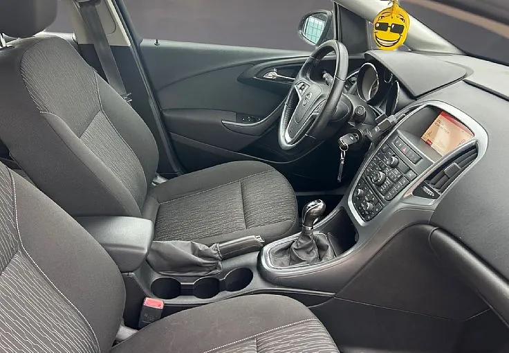 Zunanja slika - Opel Astra - 1.6 CDTI Cosmo Start Stop - 11