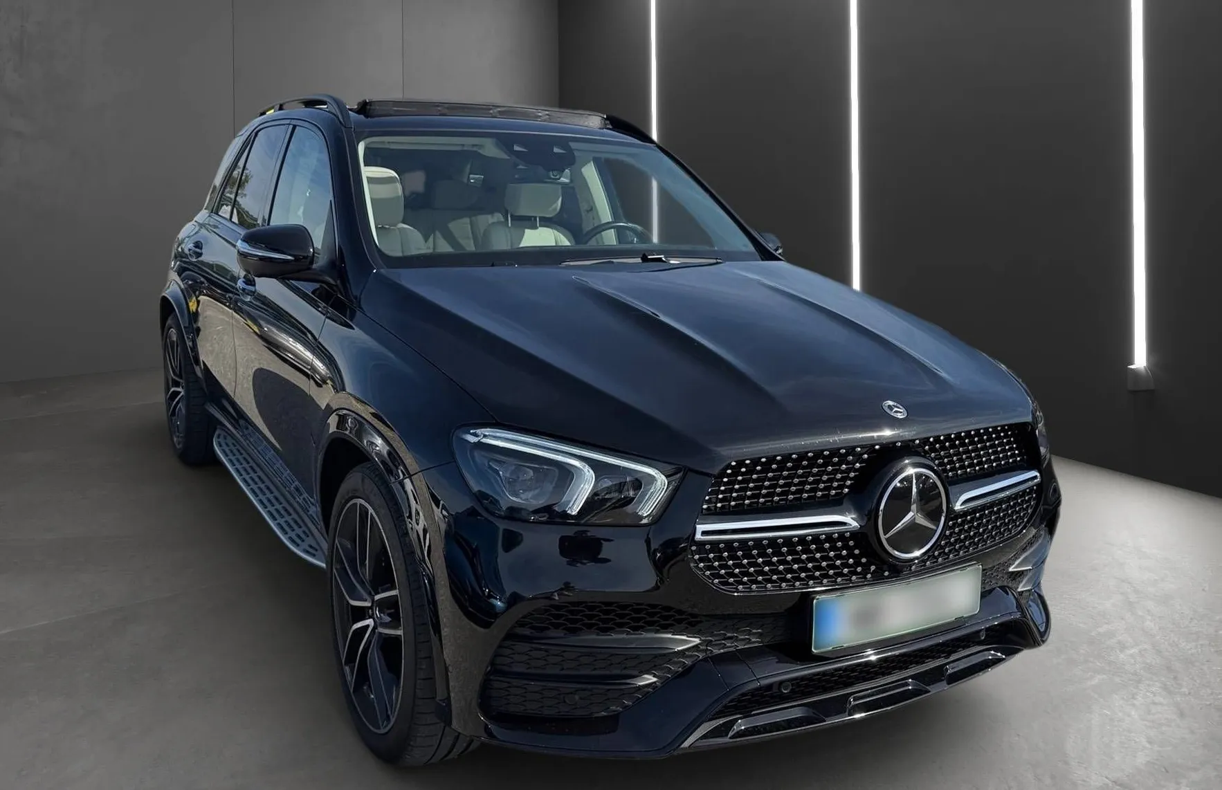 Zunanja slika - Mercedes-Benz GLE-Razred - GLE 400d 4MATIC AMG ACC FUL LED ZRAČNO HUD 360°KAM - 9