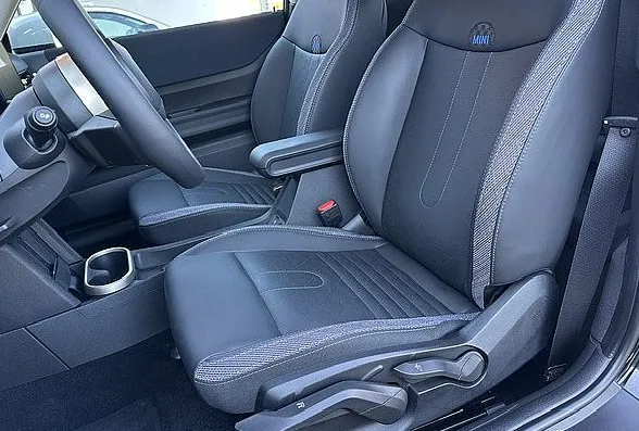 Zunanja slika - MINI Cooper - 1.Lastnik°°SLO°°+ 4x M+S org.platišča°°Kamera°°HUD - 5