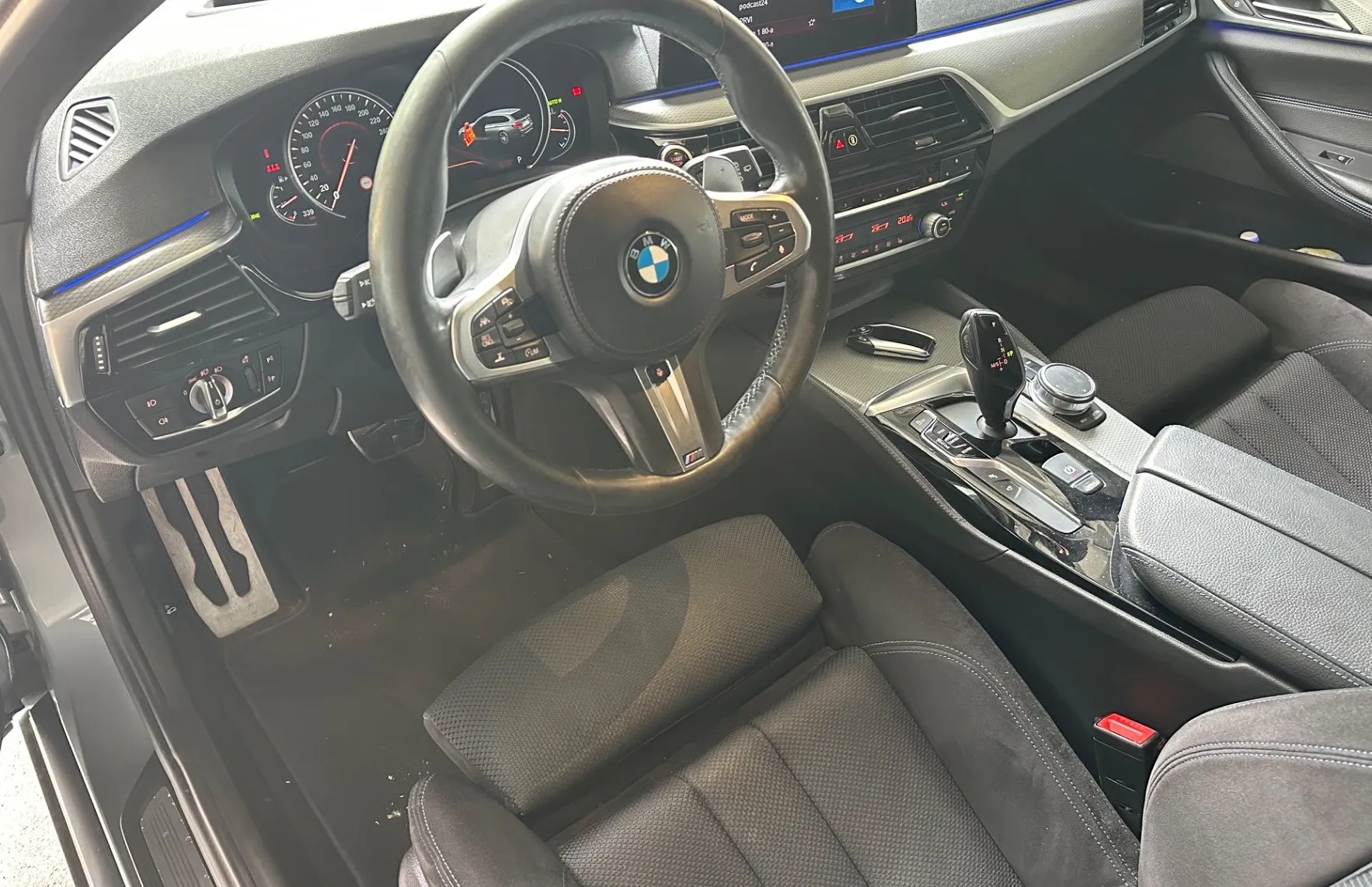 Zunanja slika - BMW Serija 5 - Touring: 540i xDrive MSPORT-PERFORMANCE-ADAPTIVE-PANO-VK - 7