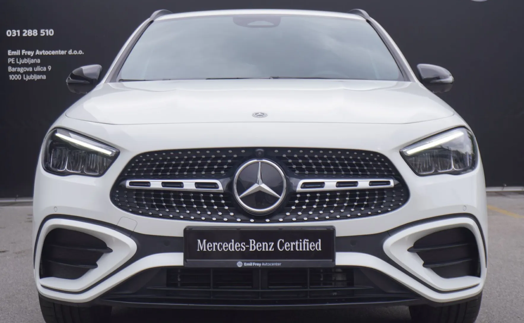 Zunanja slika - Mercedes-Benz GLA-Razred - GLA 200 AMG LINE - 2