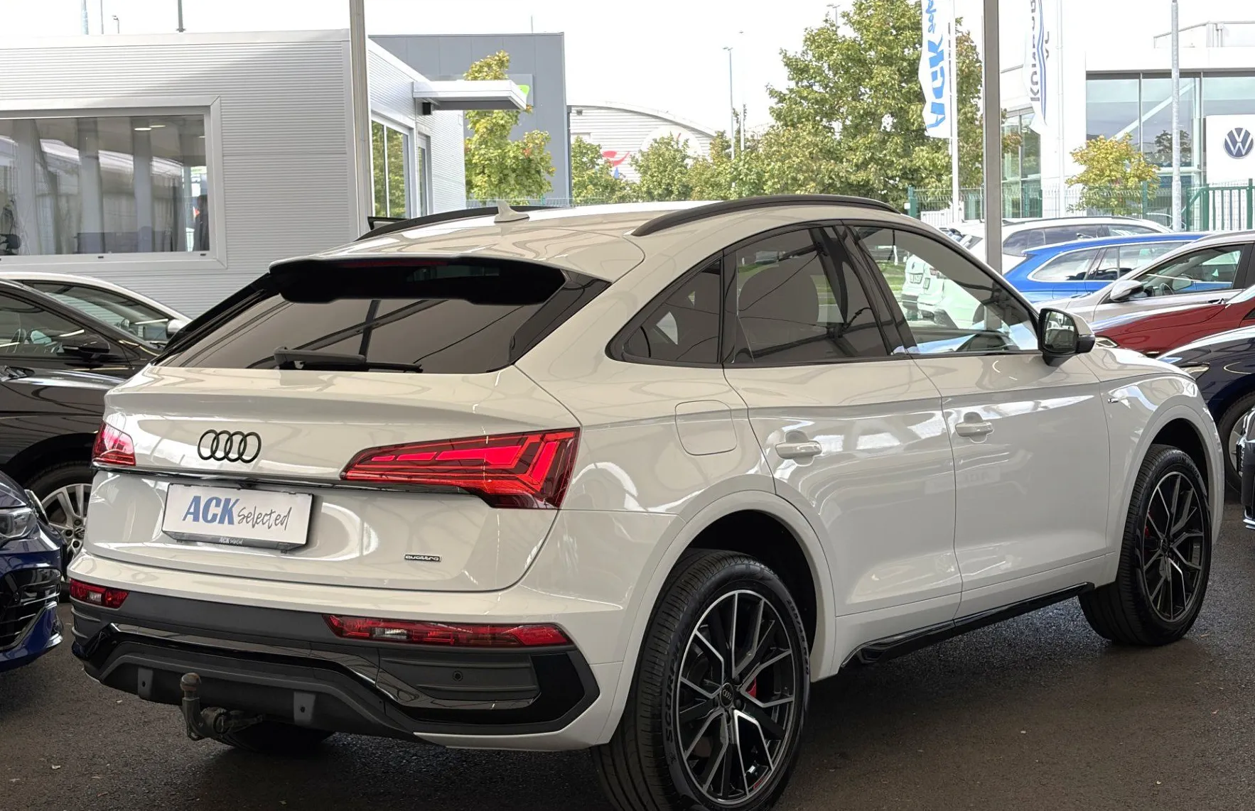 Zunanja slika - Audi Q5 Sportback - S Line 40 TDI quattro S-tronic-SLO-1.LASTNIK-NAVI - 4