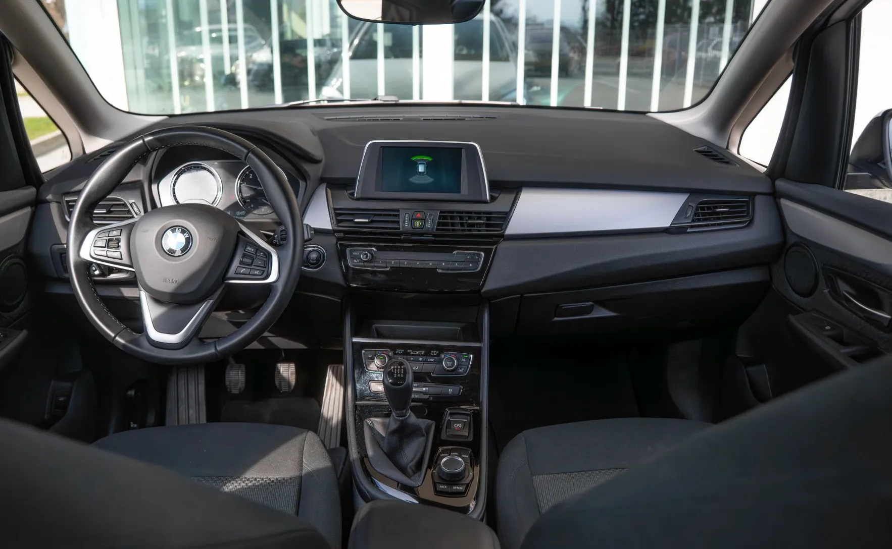 Zunanja slika - BMW Serija 2 - Active Tourer: 216i tempomat parkirni senzorji LED DAB - 10