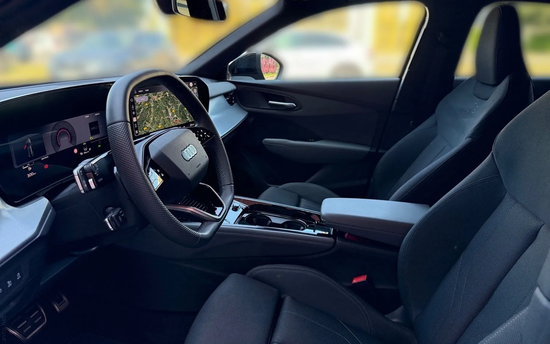 Notranja slika - Audi Q3 Sportback - TFSI quattro S tronic 204KM - 7